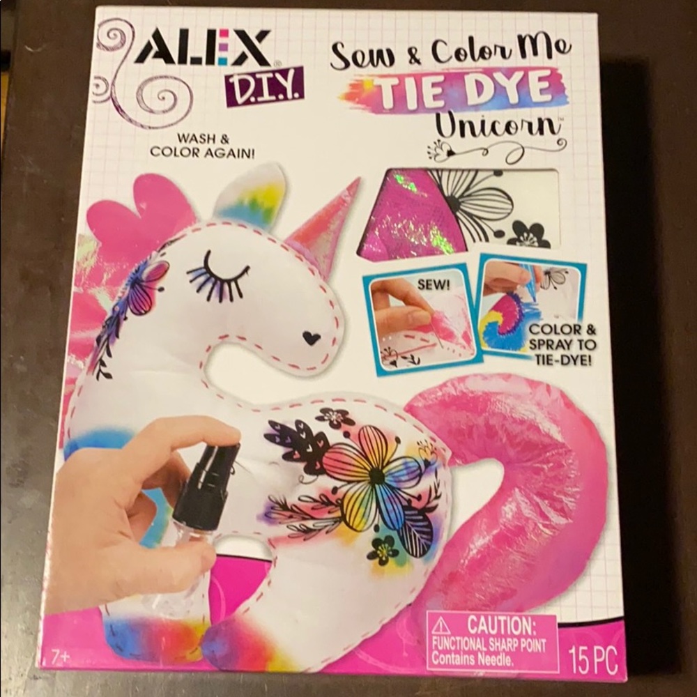 🎉3/$18🎉ALEX D.I.Y. Sew and color me unicorn